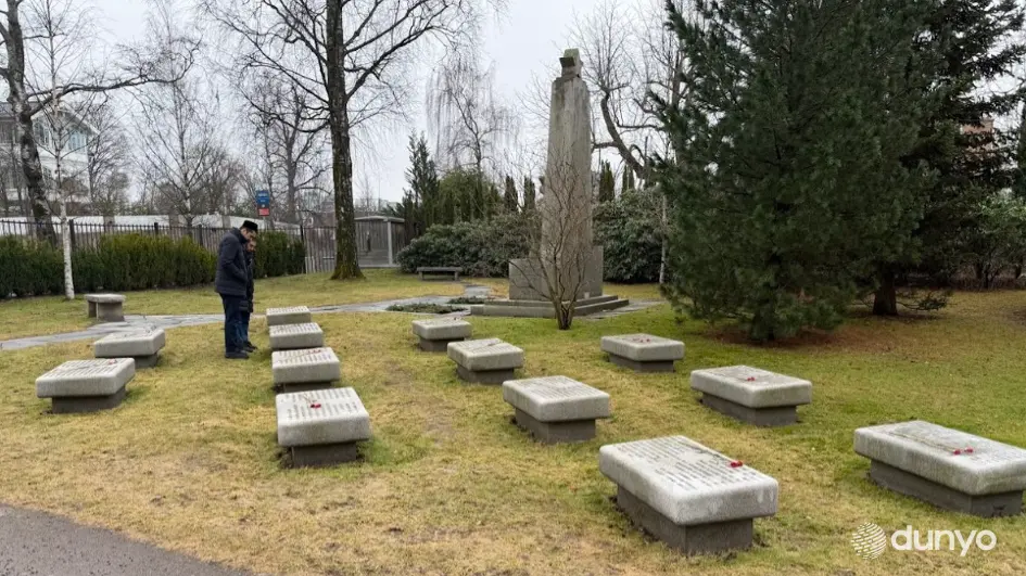 Иккинчи жаҳон урушида Норвегияда дафн этилган ўзбек аскарлари хотираси ёд этилди