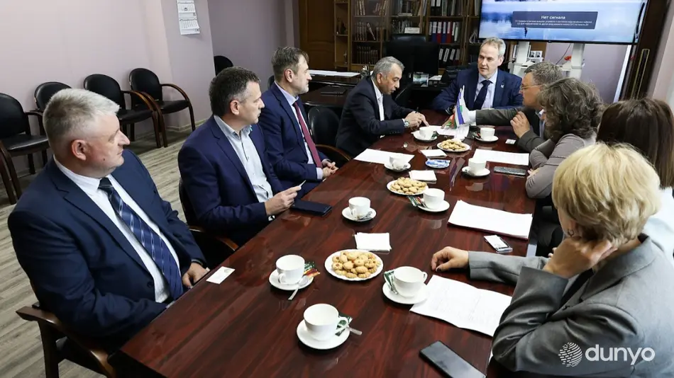 Дипломаты встретились с ректорами ведущих университетов Алтайского края и ознакомились с условиями обучения узбекских студентов