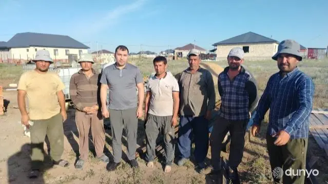 O‘zbekiston diplomatlari Oqtovdagi vatandoshlar uchun sayyor qabul tashkil etildi