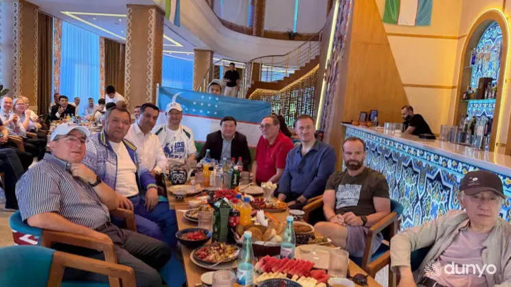 Mamlakatimizning xorijdagi elchixonalari vatandoshlar uchun milliy terma jamoamiz o‘yinini jamoaviy kuzatish tadbirlarini o‘tkazdi