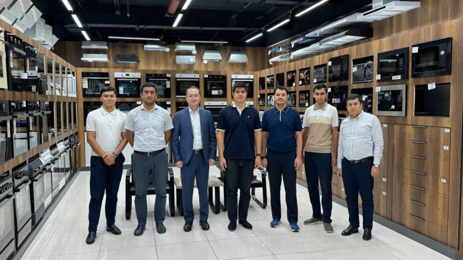 Uzbek Delegation Participates in International Exhibition in Ashgabat