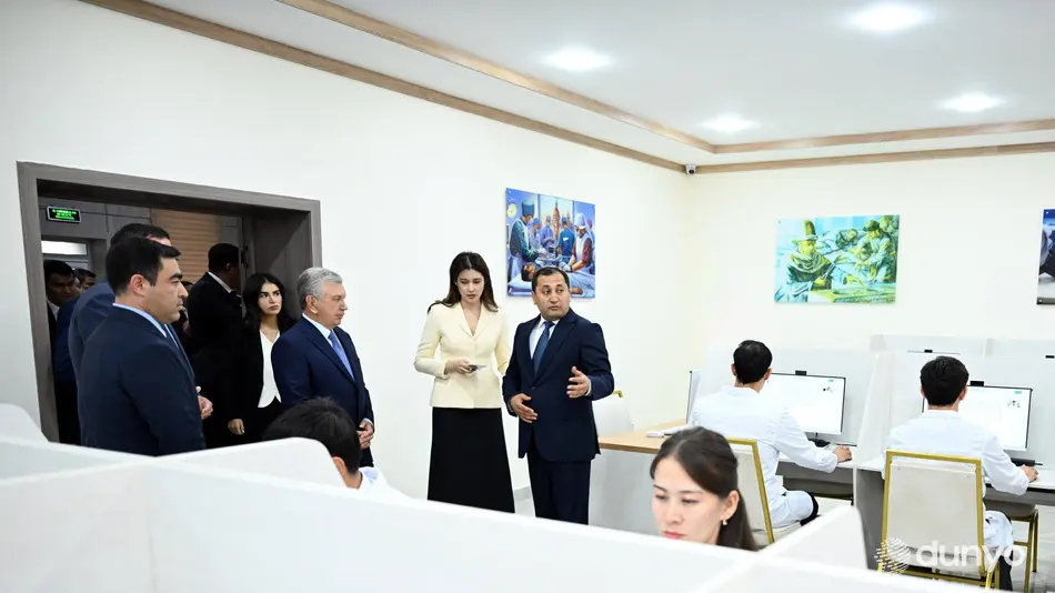 Оролбўйида тиббиёт кадрлари малакасини ошириш учун замонавий имкониятлар яратилди