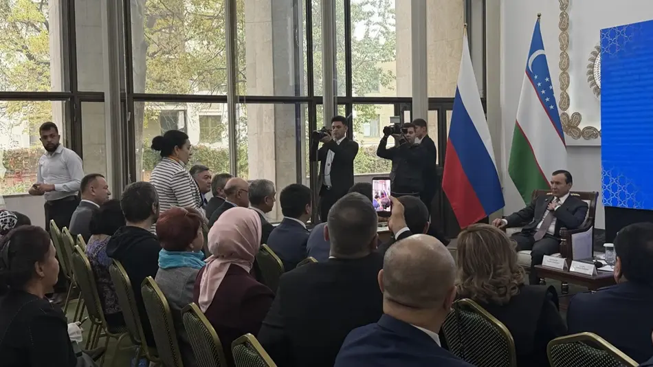 В Посольстве Узбекистана в Москве состоялся открытый диалог с соотечественниками