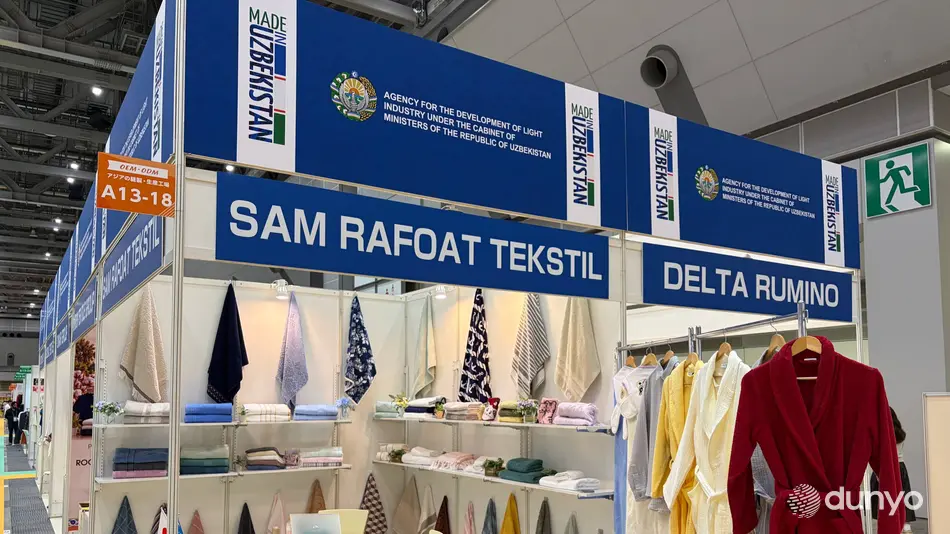 Токиода илк бор халқаро мода кўргазмасида Ўзбекистон миллий павильони намойиш этилди