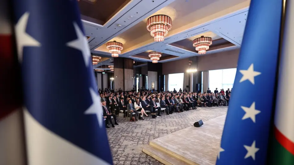 Samarqandda “C5+1” formati doirasidagi ishbilarmonlik dasturiga start berildi