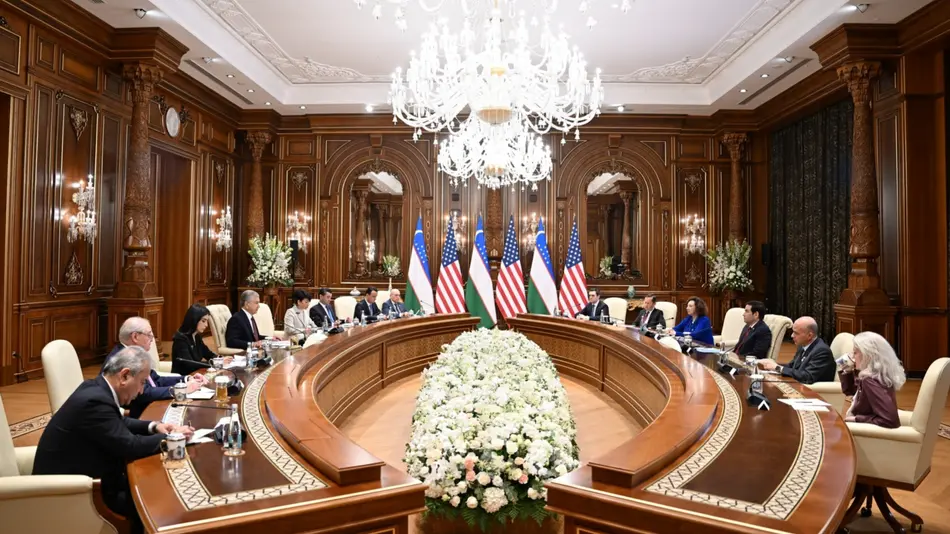 Президент Узбекистана принял госсекретаря США
