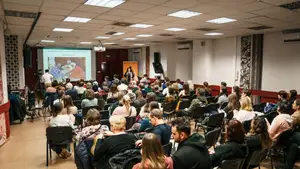 На «Фестивале чая» в Варшаве представлены культуры и традиции Узбекистана 