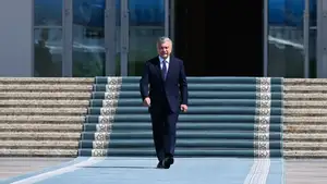 Президент Узбекистана отбыл с рабочим визитом в Казахстан