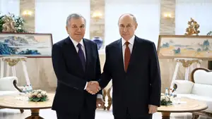 Президенты Узбекистана и России провели телефонный разговор