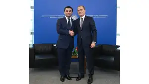 Министры иностранных дел Узбекистана и Азербайджана по телефону обсудили вопросы двусторонней и многосторонней повестки 