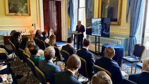 Londonda O‘zbekiston iqtisodiyoti va investitsiya istiqbollari muhokama qilindi