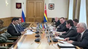 Делегация Узбекистана встретилась с исполняющим обязанности губернатора Калининградской области России