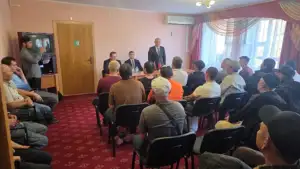 Минскда ватандошлар билан очиқ мулоқот ўтказди