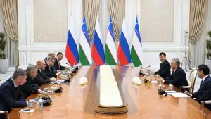 Президент Узбекистана принял Председателя Правительства России