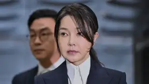 Former South Korean First Lady, Wife of Impeached Ex-President Sentenced to Seven Years in Prison for Corruption