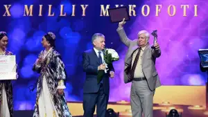 Pakistani Journalist honored with Uzbekistan's prestigious “Oltin Qalam” National Journalism Award