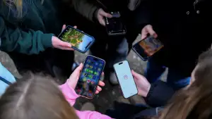 Европа Иттифоқи 13 ёшгача бўлган болалар учун ижтимоий тармоқларда чеклов қўймоқчи