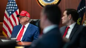 После совещания в ситуационной комнате Белого дома Дональд Трамп пригрозил ударами по энергетической инфраструктуре Ирана 