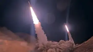 США и Иран обмениваются ударами