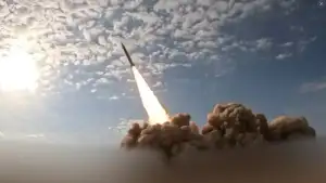 Yaman husiylari AQSH va Eron o‘rtasidagi yangi zarbalar fonida Saudiya tankerlariga hujum qildi