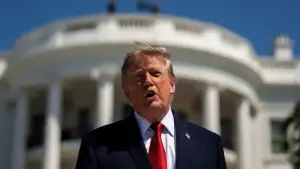 Дональд Трамп пригрозил странам–партнерам Ирана экономическими последствиями за его поддержку