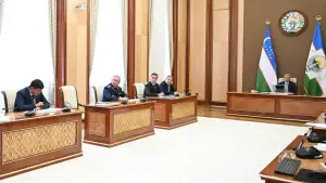 Президент Узбекистана рассмотрел ход строительства АЭС и проект города атомщиков