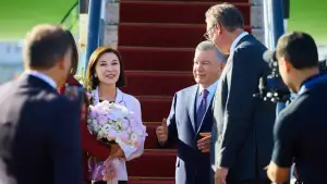 Ўзбекистон Президенти расмий ташриф билан Сербияга келди