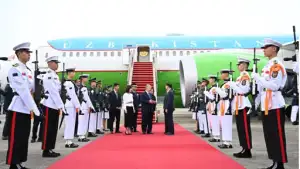Ўзбекистон Президенти давлат ташрифи билан Корея Республикасига келди
