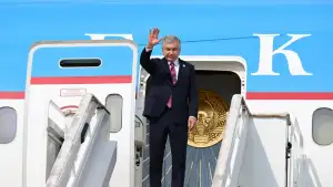Ўзбекистон Президентининг Туркманистонга амалий ташрифи якунланди