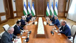 O‘zbekiston Prezidenti AQShning investitsiyaviy xoldingi rahbarini qabul qildi