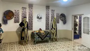 Novosibirsk Opens First Center for Promotion of Uzbekistan Culture and Art