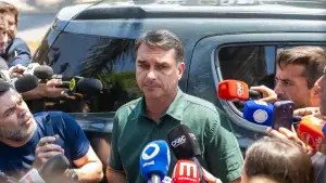 Braziliyalik nomzod saylovdagi mag‘lubiyatdan so‘ng AQShga yo‘l oldi