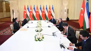 Президент Узбекистана принял главу холдинга «Anadolu Group»