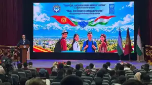 Botkenda o‘zbek, qirg‘iz va tojik yoshlari ishtirokida xalqaro forum o‘tkazildi